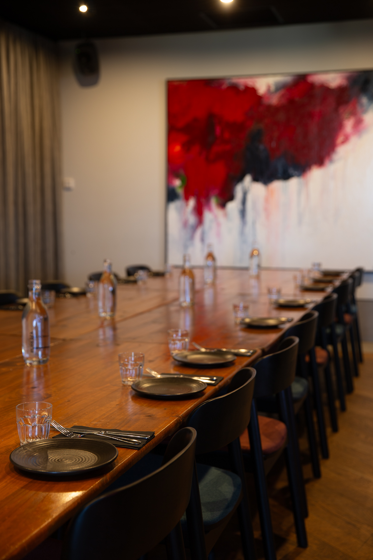 ME_Cucina_PrivateDiningRoom_03 Private Dining Room with a wooden table